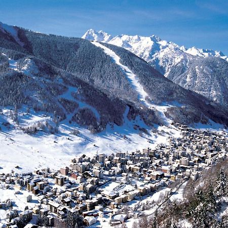 Hotel Ginepro Aprica Exterior photo